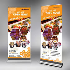 Standee